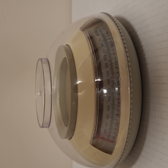 Retro Kitchen Scale - Picture 13 of 16